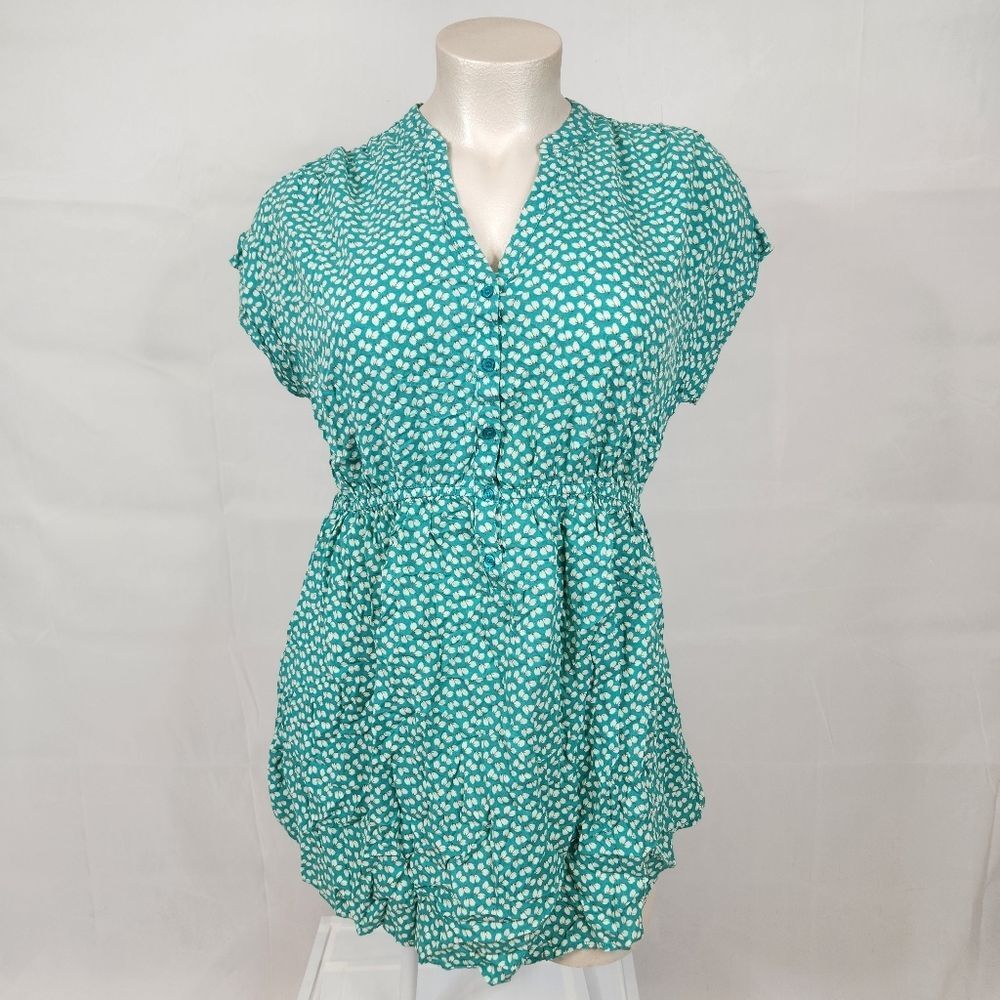 3/$25 Target Green Floral 1/2 Front Button Short Sleeve Top Plus Size 2